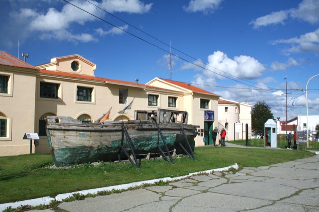 Museo del Presidio and Mueso Maritimo (Prison and Maritime Museum) entrance