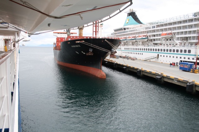 Pulling along side the pier