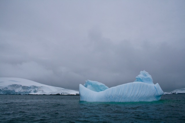 Bowl shaped iceberg