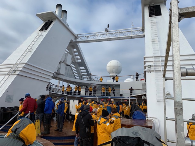 Midship deck with everyone gathered