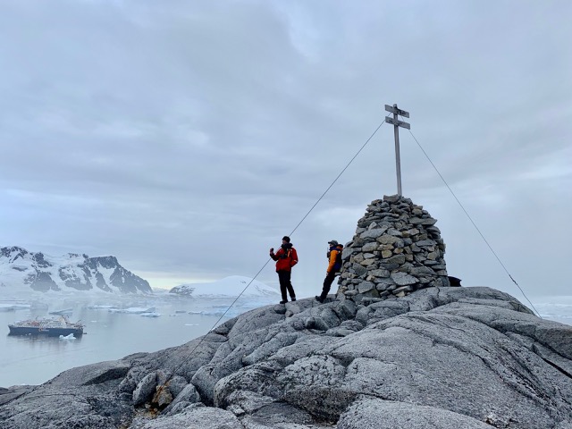 Monument at Port Charcot