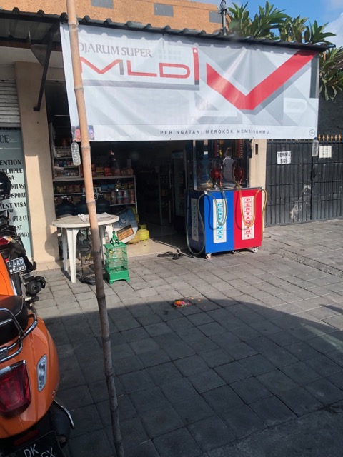 Gas station for motorbikes