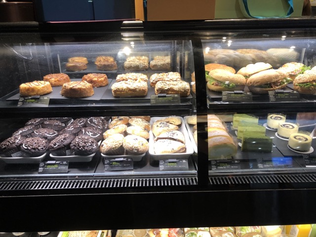 Starbucks in the Shaghai airport... you know I had to get that Double Chocolate Muffin