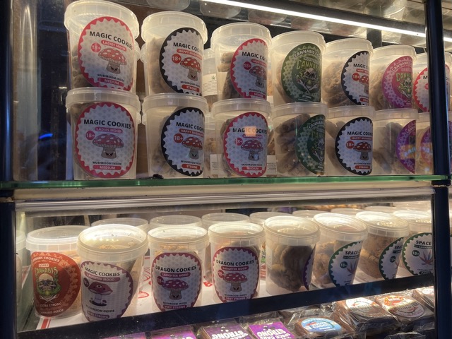 Magic mushroom cookies