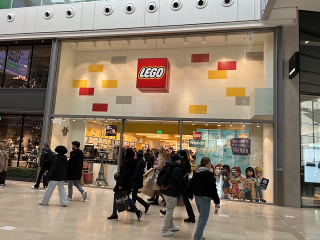 LEGO Store