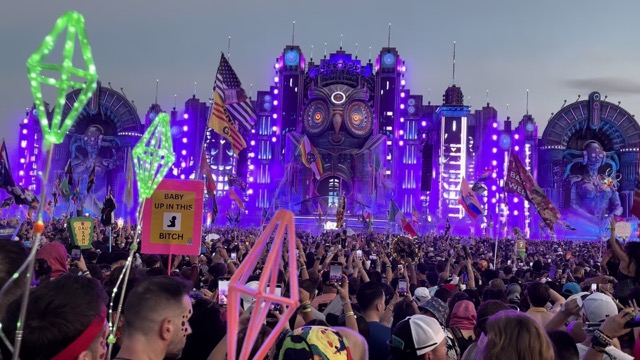 Split (Only U) by Tiësto & The Chainsmokers