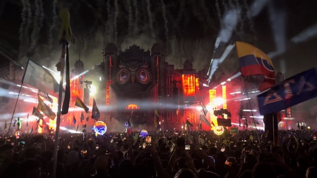 Intermezzo: Technopolis