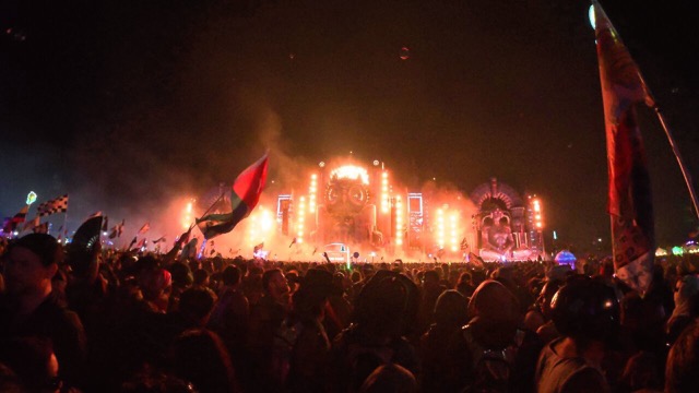 Bodies Hit The Floor by Sofi Tukker & Drowning Pool