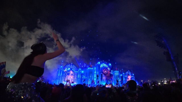 Kinetic Celebration: City of Sound and Fireworks