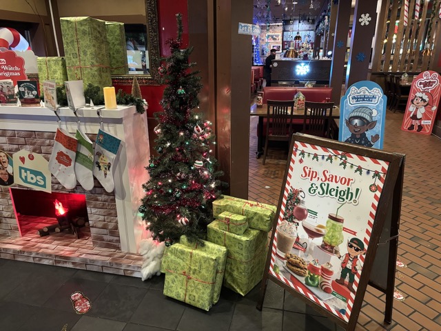 Fridays was already decorated for the holidays