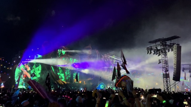 Zedd's remix of Do It To It by Acraze
