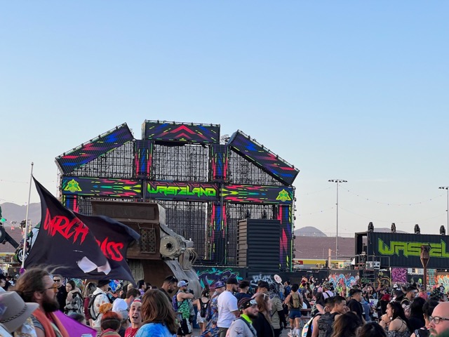Wasteland looks so much different in the daylight