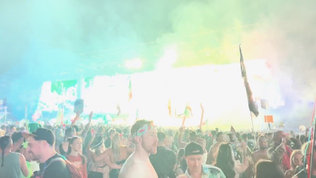 John Summit playing at Circuit Grounds