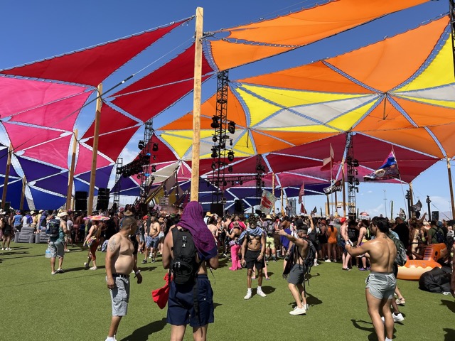 Mid-afternoon at the Mesa