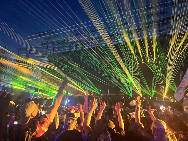 Partying with Afrojack at sunrise