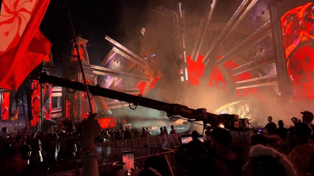 Gareth Emery's unreleased-at-the-time FCK THAT (later released from LSR/CITY)