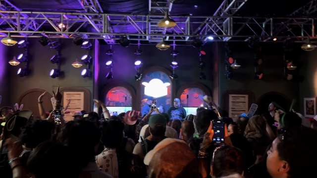 Brdwy's remix of Tipsy