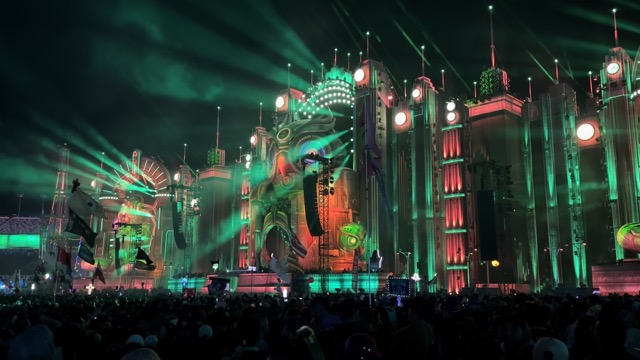 Tïesto's In Search of Sunrise Set