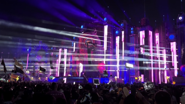 Tïesto's In Search of Sunrise Set