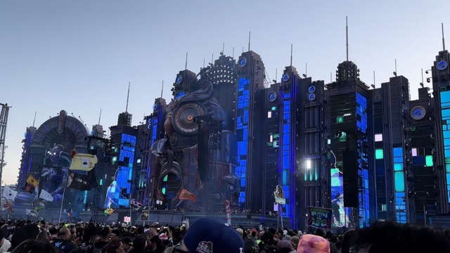 Winding down the weekend with Tïesto