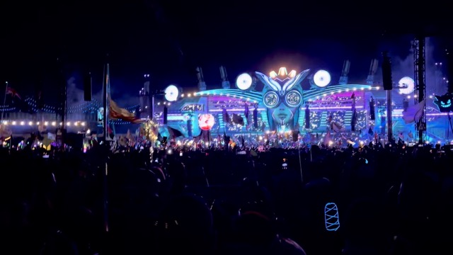 Steve Aoki's remix of Iris by The Goo Goo Dolls