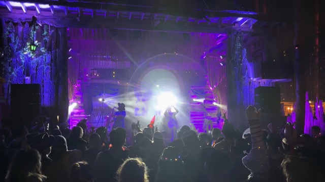 Tomcat Trumpet ending the night