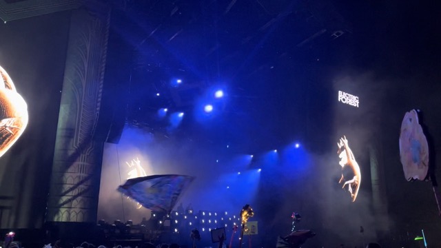 Zeds Dead remix of Nine Inch Nails' Closer