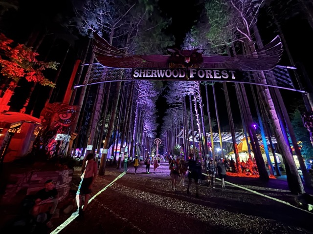 Sherwood Forest with minimal crowds...and a sliver of the Windows dock projected on some random dude