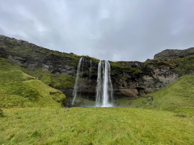 Walking from Gljúfrafoss to Seljalandsfoss