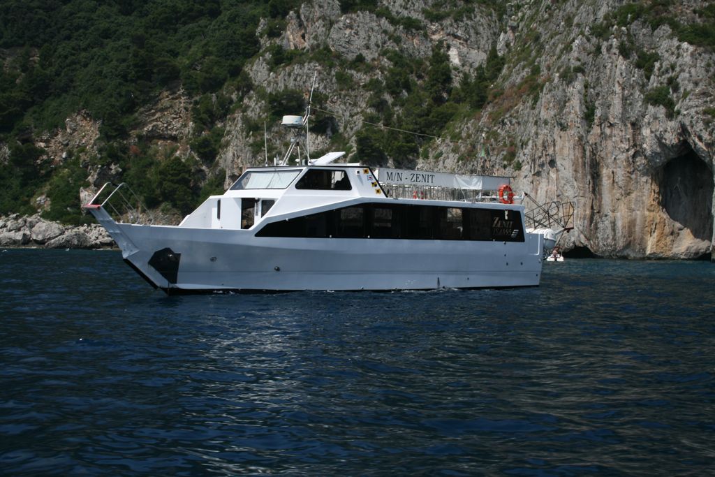 Zemi Yacht