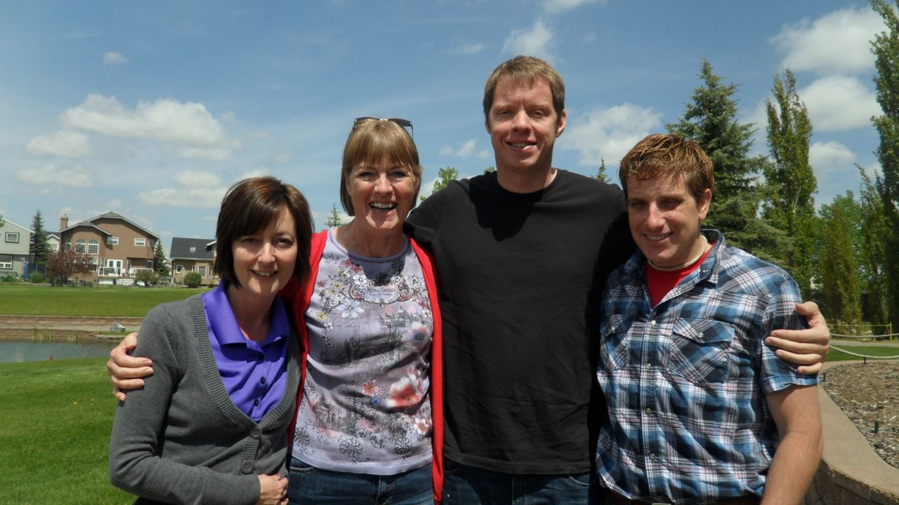 Nicola, Jane, Rob, and Myke at the Golf Course