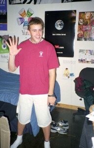 [22-matt-highfive.jpg]