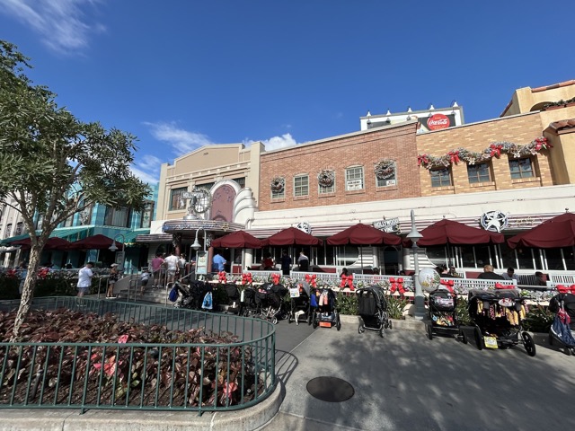 Hollywood & Vine and the 50's Prime Time Cafe