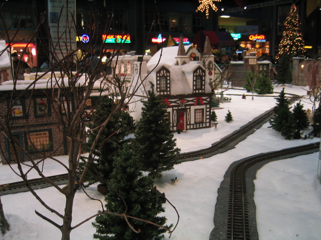 Train set at Seattle Center
