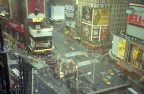 [08-timesquare1.jpg]