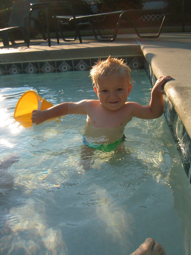 Amazing how much entertainment a bucket can be