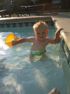 Amazing how much entertainment a bucket can be