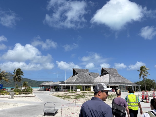 Bora Bora (BOB) airport