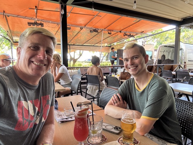 Myke and James having lunch at Les 3 Brasseurs (Brewers)