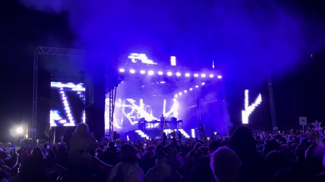 Porter Robinson's Stereo Love by Edward Maya & Vika Jigulina