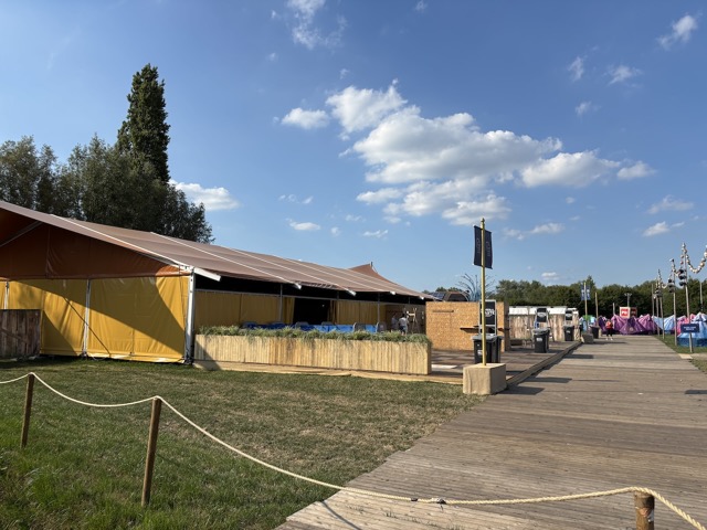 Shower facilities located just nearby too