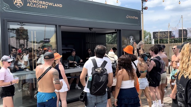 Tomorrowland Academy gives random people a chance at trying to be a DJ