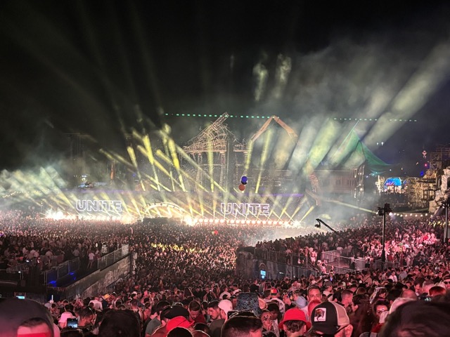 MainStage reminding us to UNITE