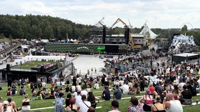 MainStage area starting to fill in