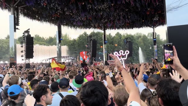 James Hype's remix of Kernkraft 400