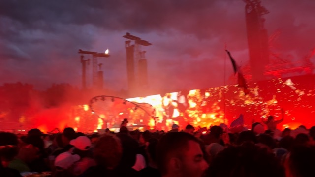 Fisher's I Like Money, Fancy Shit followed by Take It Off