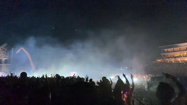 David Guetta's Sexy Bitch