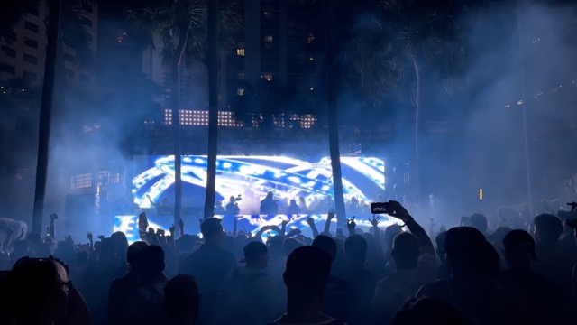 Voices In My Head and Boneless by Steve Aoki at the UMF Radio stage