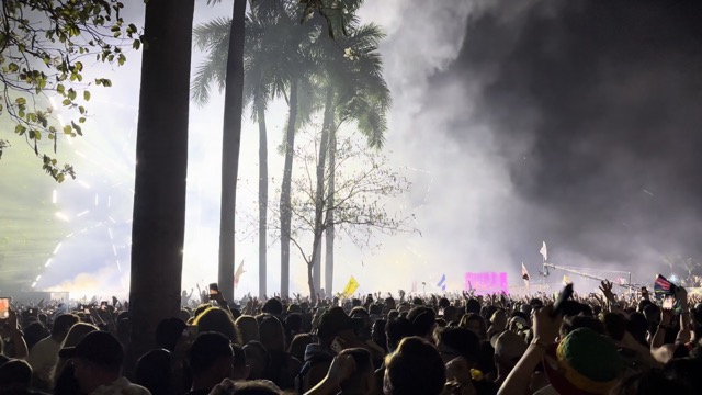 Under Control (feat. Hurts) by Calvin Harris & Alesso performed by Alesso and Martin Garrix