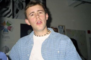 [06-matt-singing.jpg]